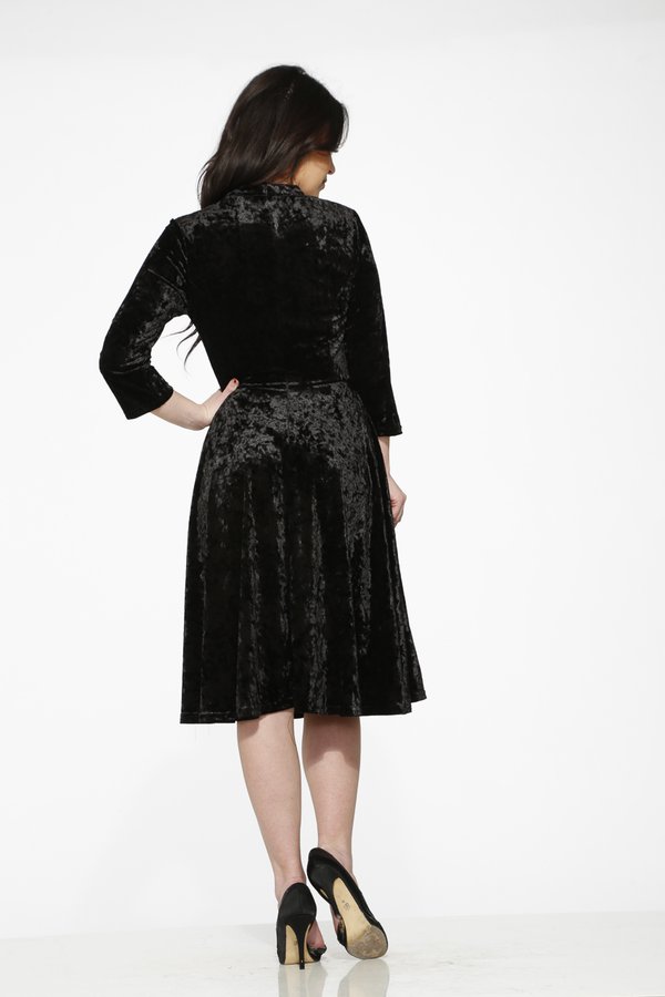 20110 Black Diamond Velvet Dress  (23).jpg